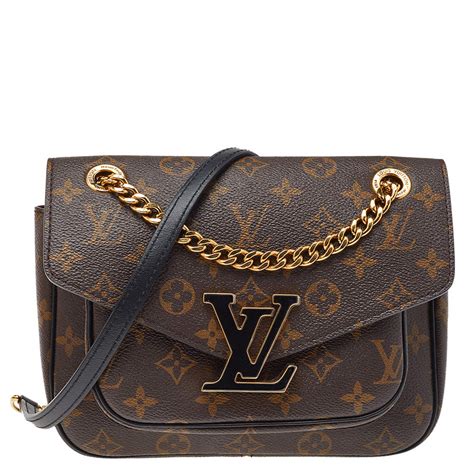 louis vuitton monogram passy|Louis Vuitton totes monogram canvas.